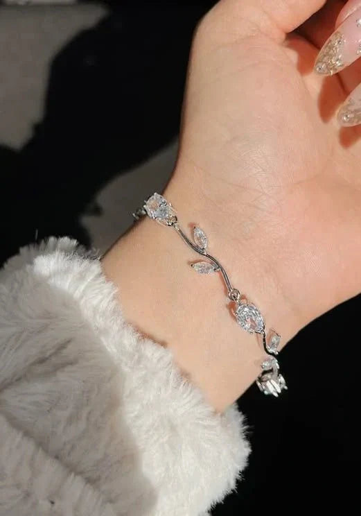 Tulip Crystal Vine Leaf Bracelet – Silver Tone