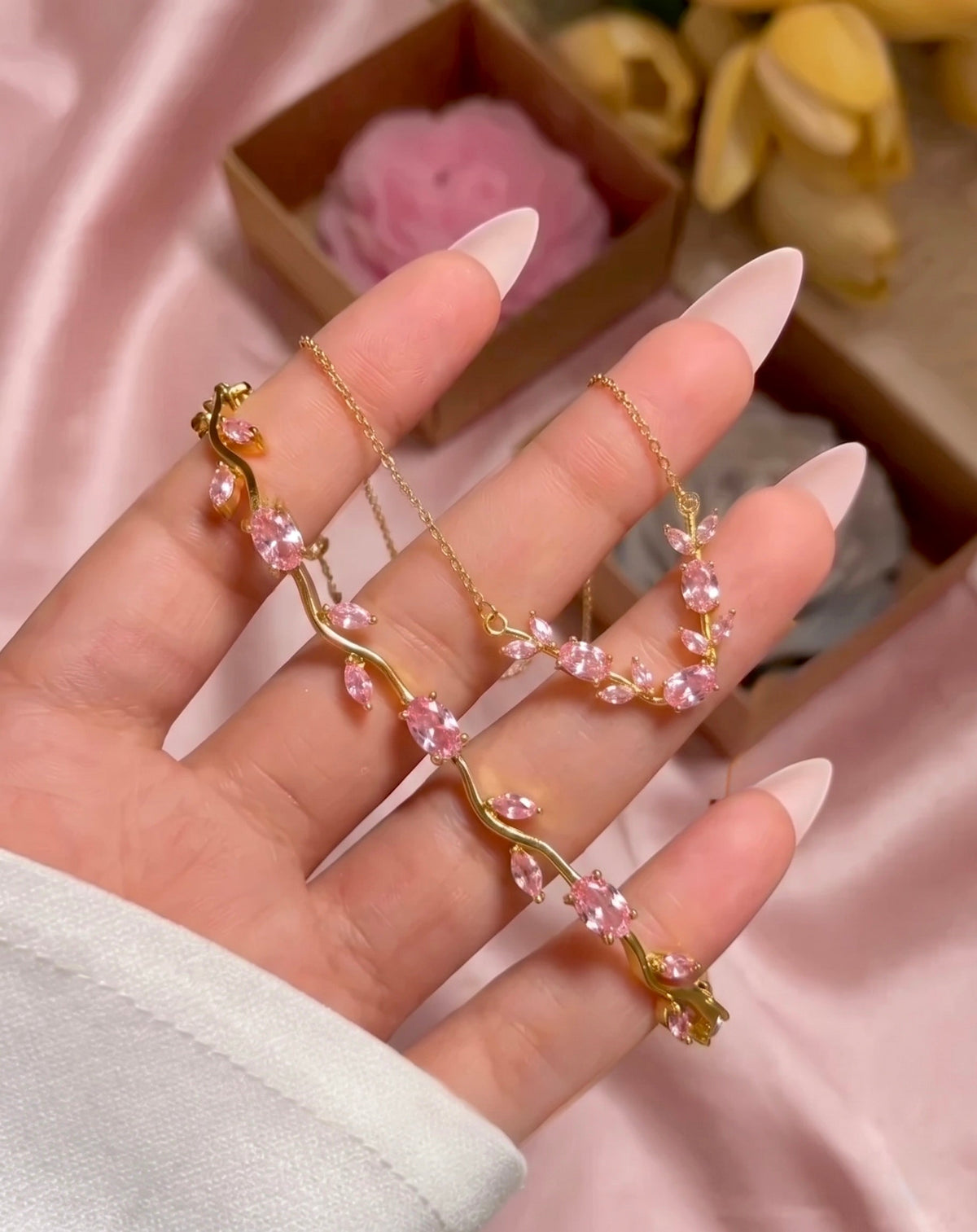 Pink Floral Vine Necklace & Bracelet Set – Gold Plated