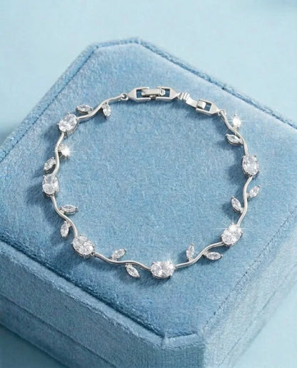 Tulip Crystal Vine Leaf Bracelet – Silver Tone