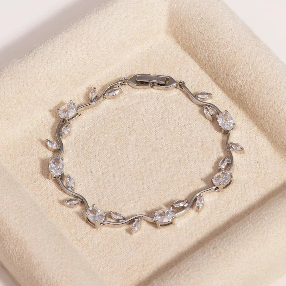 Tulip Crystal Vine Leaf Bracelet – Silver Tone
